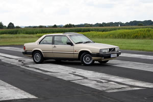 Fotoshooting mit dem Volvo 780 f?r das Alles Auto Youngtimer-Special, Oktoberausgabe 2011-IMG_3761.jpg