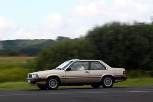 Fotoshooting mit dem Volvo 780 f?r das Alles Auto Youngtimer-Special, Oktoberausgabe 2011-youngtimer_treffen051_may.jpg