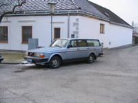 Volvo 245